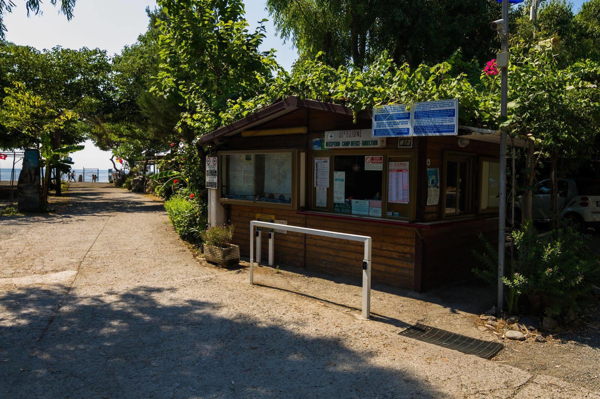 Camping La Focetta Sicula Sant'Alessio Siculo Exterior photo